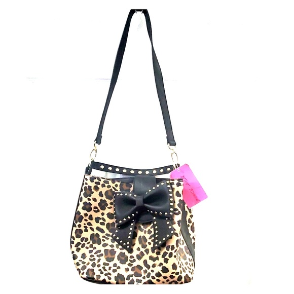 Betsey Johnson Handbags - Betsey Johnson Leopard Bucket Tote Betsey Johnson Handbags - Betsey Johnson Leopard Bucket Tote